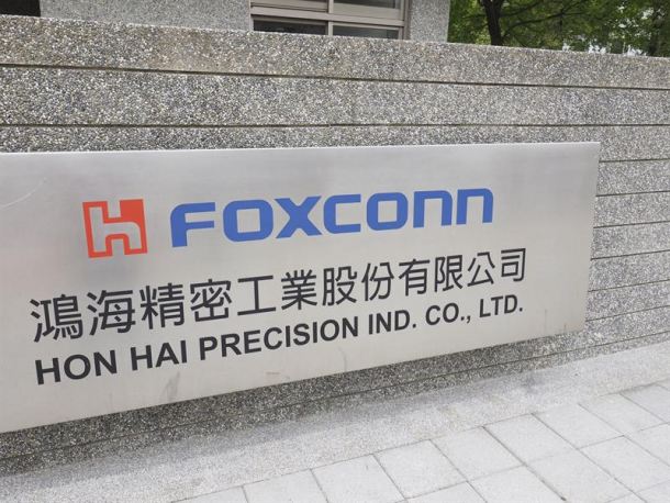 Foxconn reemplaza por robots a 60.000 trabajadores de una fábrica en China