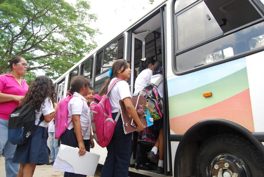 Crisis de repuestos afecta Ruta Escolar de la Alcaldía de Valencia