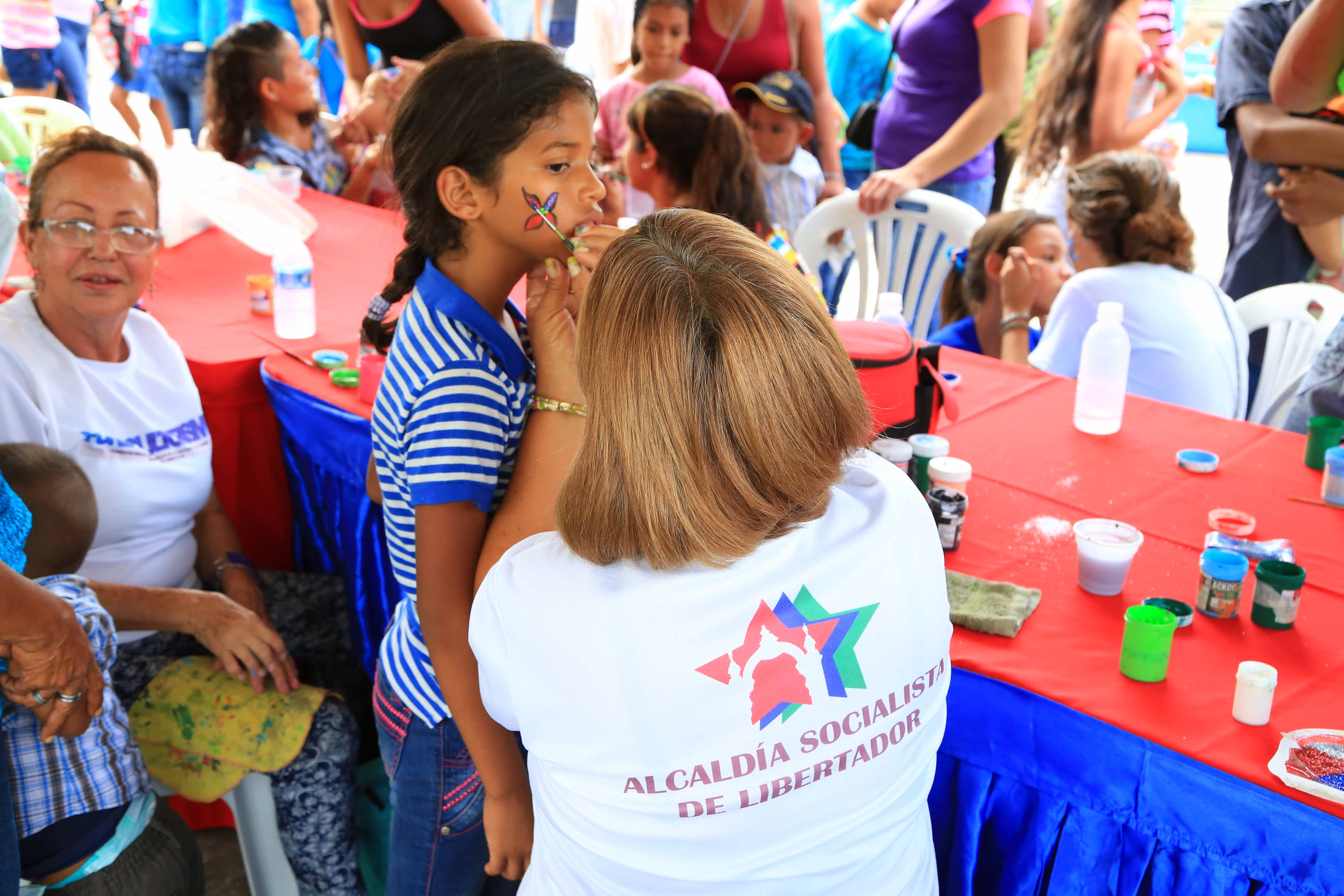 Alcalde Perozo realizó “Gran Fiesta” del Día del Niño para 7 mil infantes en Campo Carabobo