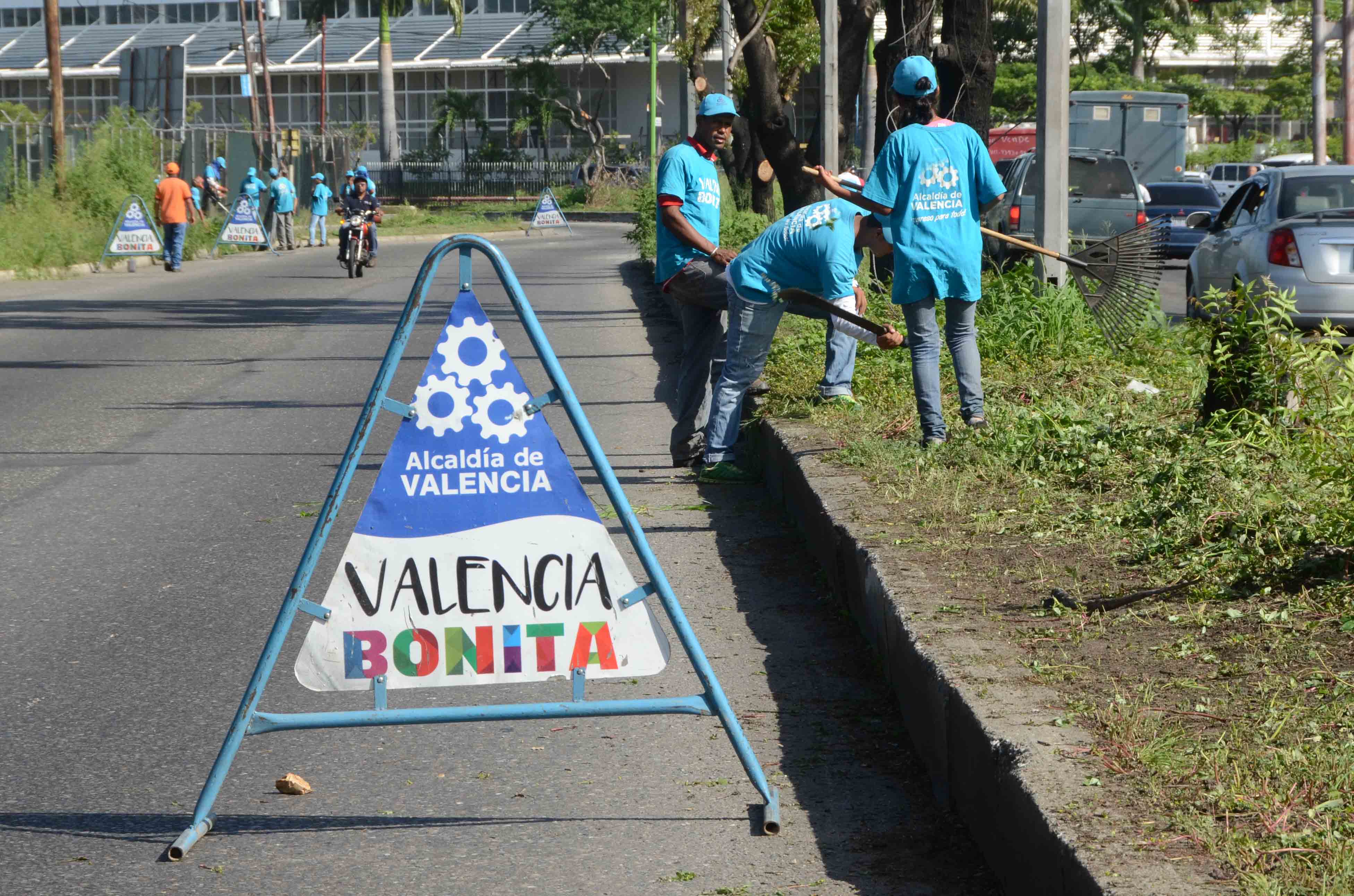 Alcaldía de Valencia realizó operativo de barrido en Prolongación Ernesto Branger