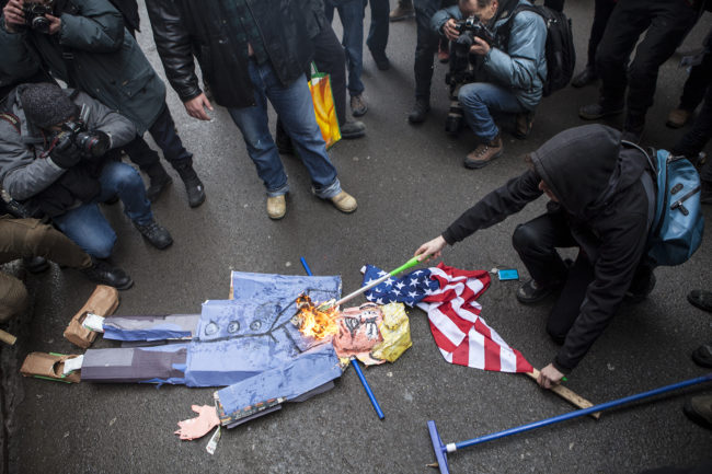 La Red de Resiste Montreal contra Trump organizo dos protestas en Canada