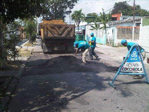 Gestión Cocchiola desplegó jornada de bacheo en 8 zonas