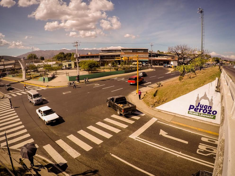 Alcaldía de Libertador moderniza la vialidad en el puente de Tocuyito