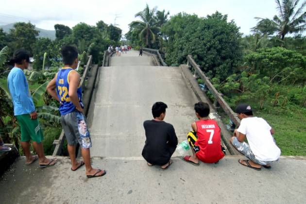 Suben a seis los muertos en el terremoto en Filipinas