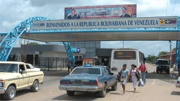 Cobran tasa de salida hacia Colombia en el peaje de Paraguachón