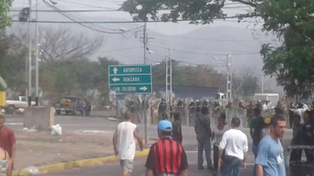 Reportan represión policial en sector La Pradera de San Joaquín en Carabobo