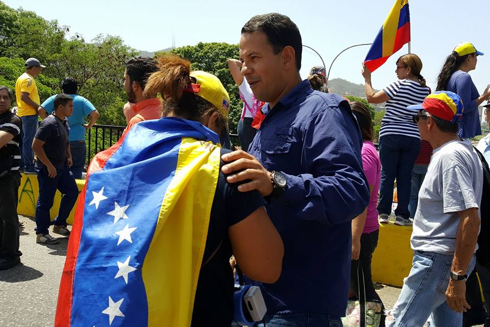 Concejal Mercado: El Gobierno se equivoca creyendo que con violencia y represión nos van a doblegar