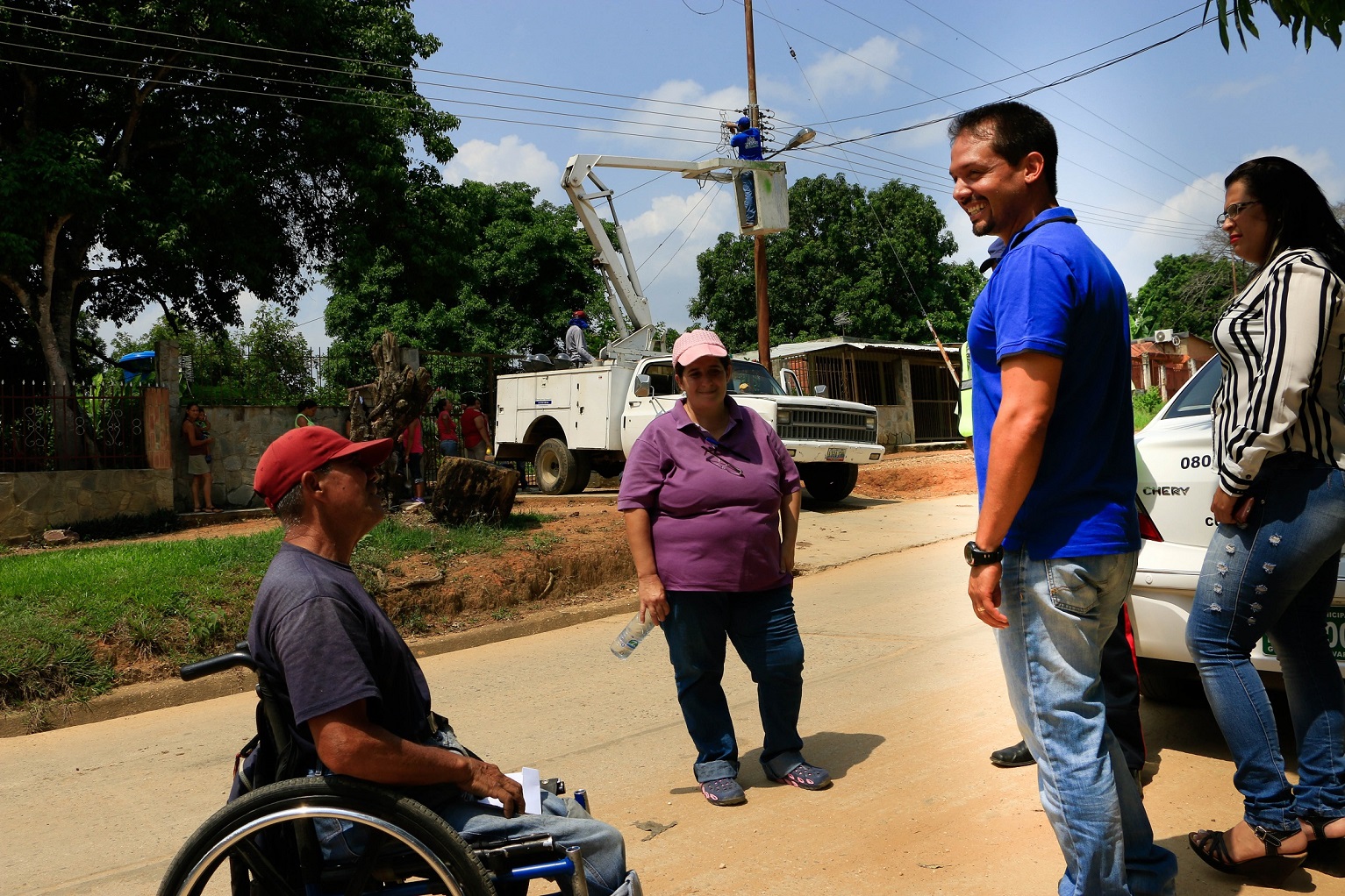 Rehabilitan servicios públicos en municipio Libertador