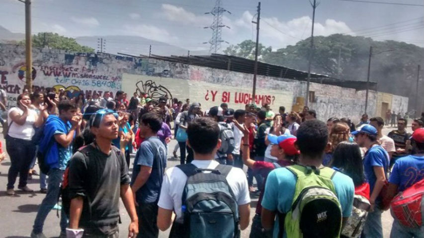 Defensor pidió investigación por violencia en Universidad de Carabobo