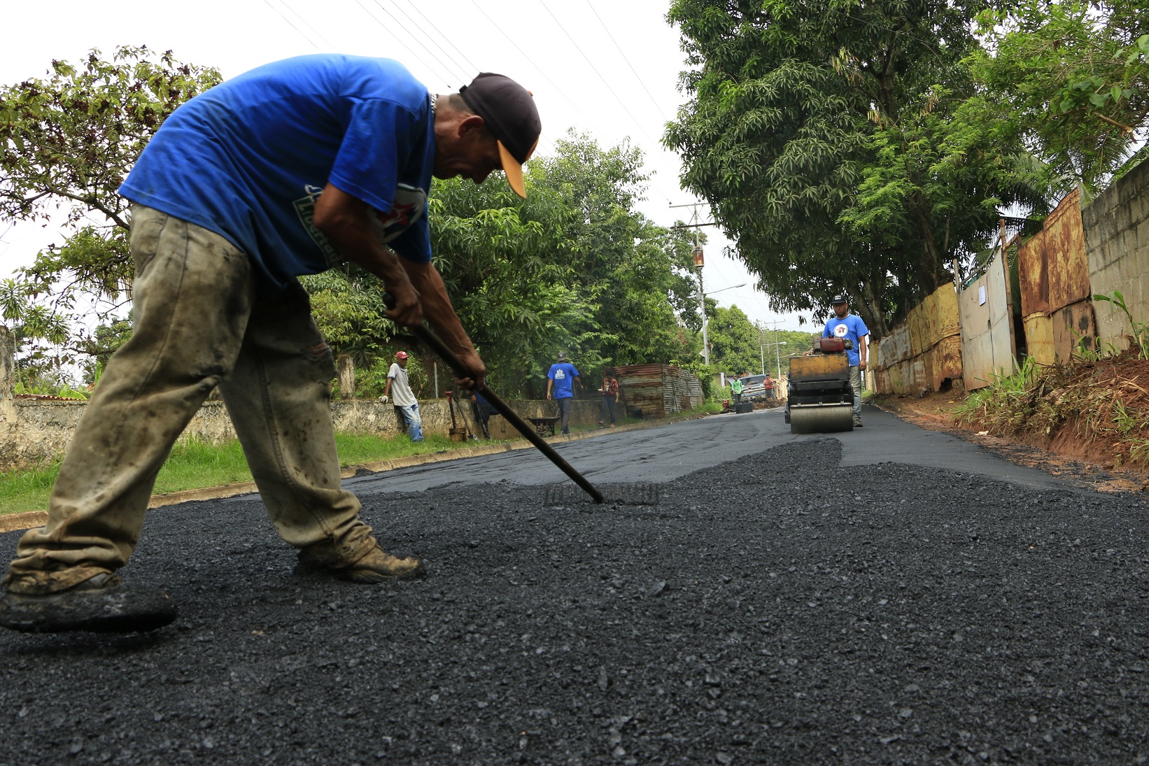 Alcaldía de Libertador ejecutó obras de asfaltado en comunidad Guasima I