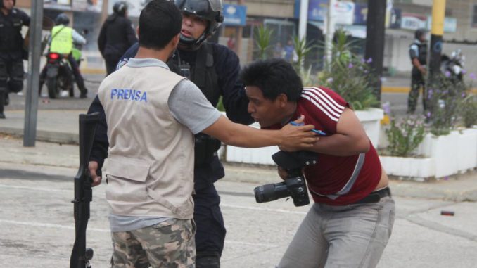 Periodistas de Carabobo acudirán a Fiscalía este martes para exigir respeto al trabajo