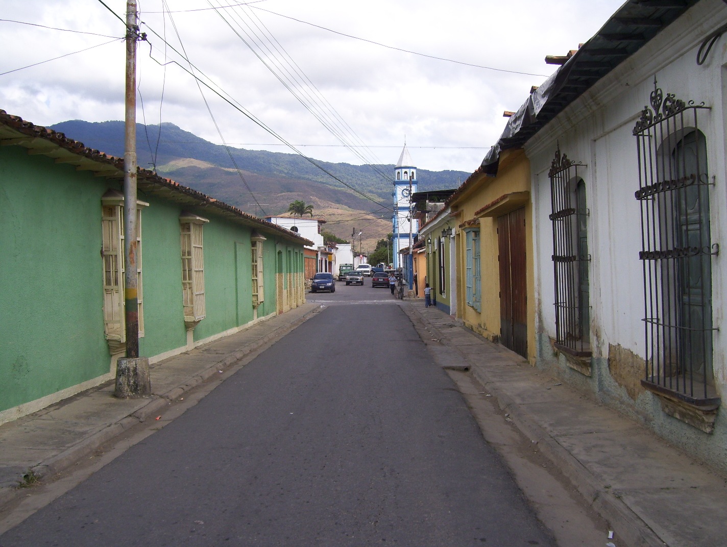 Vecinos de Montalbán tienen 3 semanas totalmente incomunicados