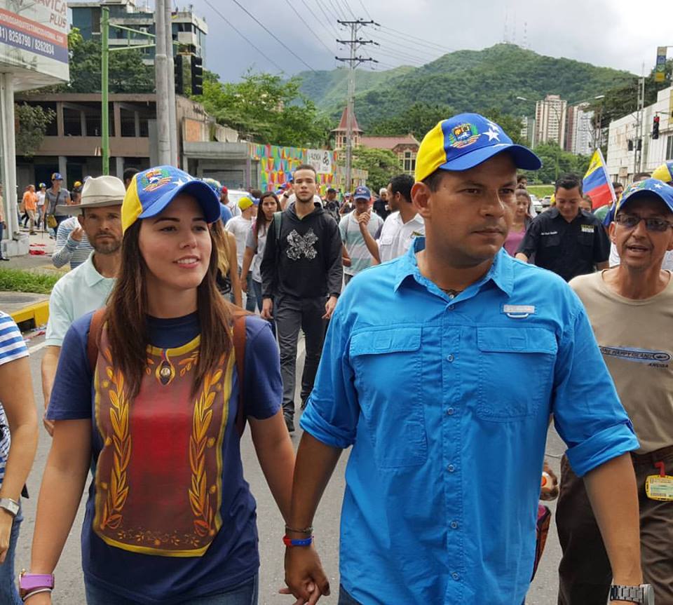 Gustavo Mercado: El pueblo ejercerá este domingo su derecho a la desobediencia más grande de la historia