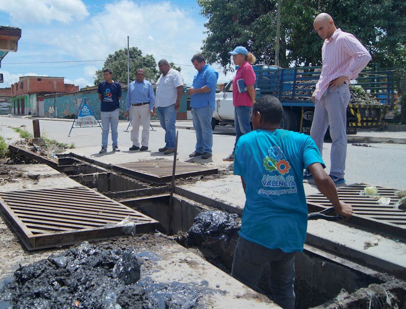 Gestión Cocchiola desplegó cuadrilla de drenajes en Bella Vista I