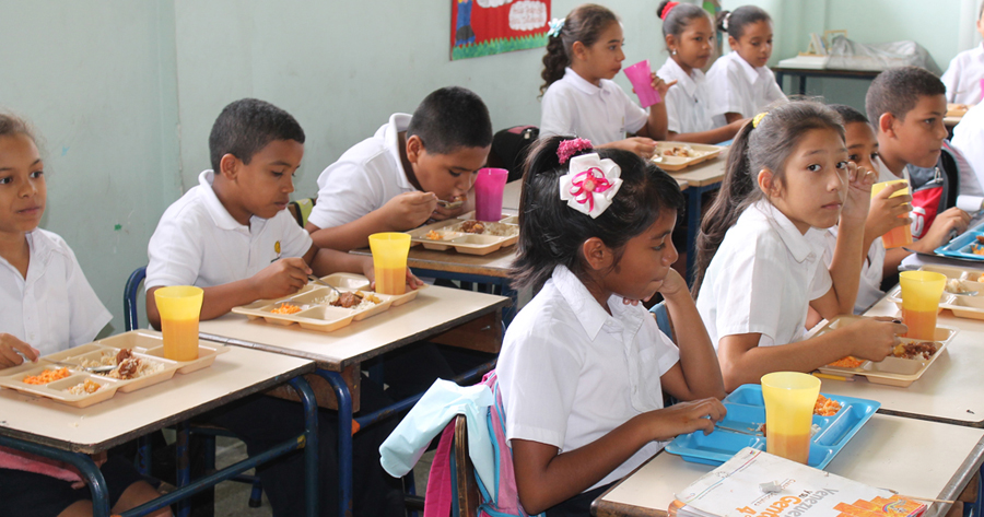 Feo La Cruz: “Más de 200 mil niños carabobeños recibirán sus tres comidas diarias en nuestras escuelas estadales”