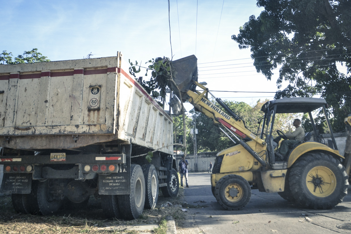 Alcaldía de Naguanagua brindó soluciones concretas a problemas del barrio La Luz