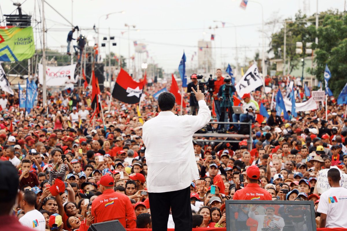 Maduro usa la ‘guerra económica’ como bandera en campaña electoral por Nélida Fernández