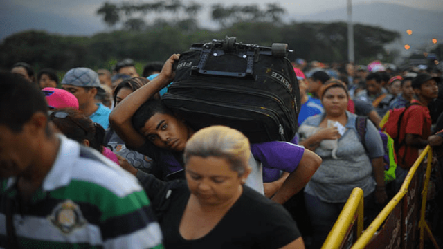 Venezuela: Entre la crisis humanitaria y la crisis migratoria por Corina Cortes