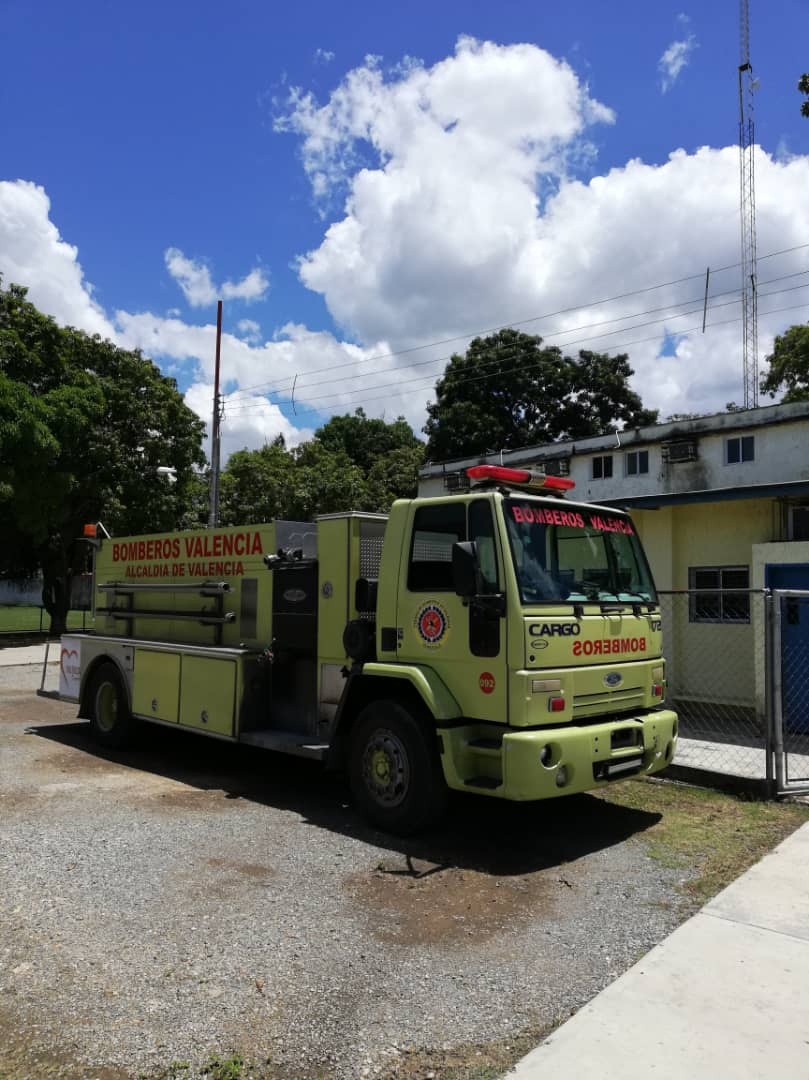 Bomberos de Valencia realizaron jornada  de desinfección  y supervisión en la Ymca