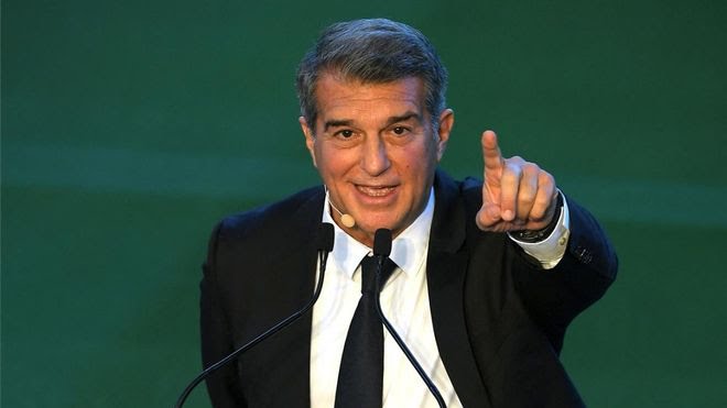 Barça y Laporta quieren impactar el próximo mercado de fichaje para mermar críticas