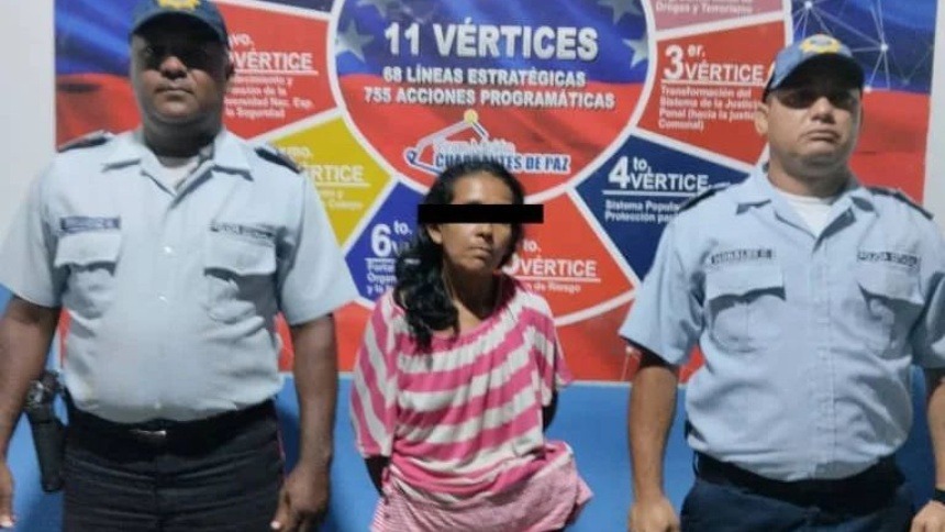 Mujer Detenida por Atacar a su Hijo de Cuatro Años con un Machete