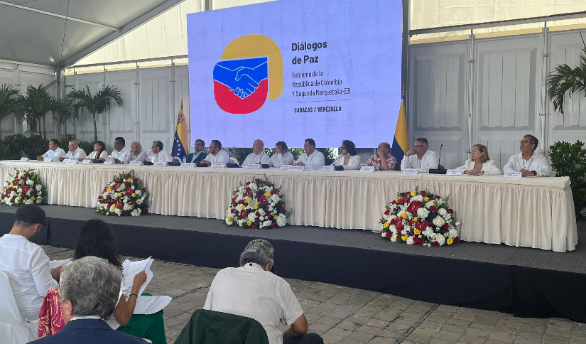 Gobierno de Colombia instalará mesa diálogo con la FARC en Venezuela