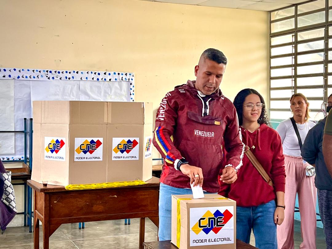 Jorge Montes felicitó al presidente Maduro por cambios en su Gobierno